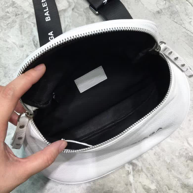 BALENCIAG巴黎世家 2018新品 斜挎包  BL1843